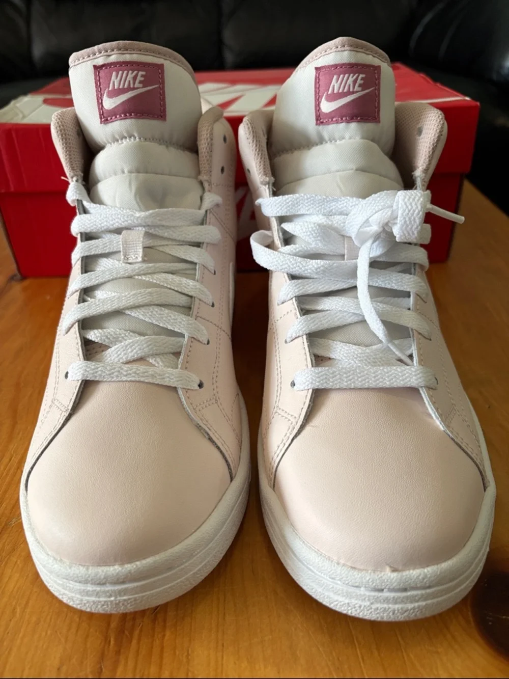 ✔️Size 8.5 - NWT: NIKE - Women's Court Royale 2 Mid Sneakers - Picture 5 of 14
